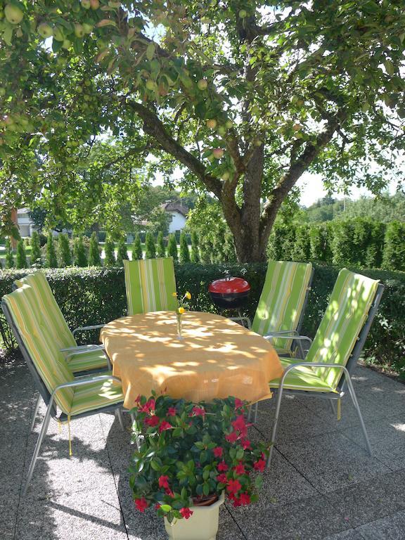Ferienwohnung Kusternik Фельден-ам-Вертерзе Екстер'єр фото